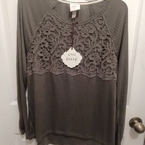 Knox Rose XL Green Moss Top long sleeves   LACE NEW W/ TAG